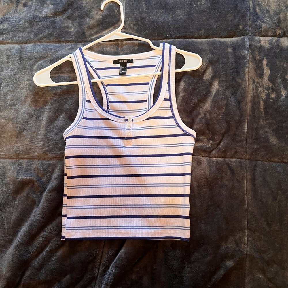 White and blue striped tank tok